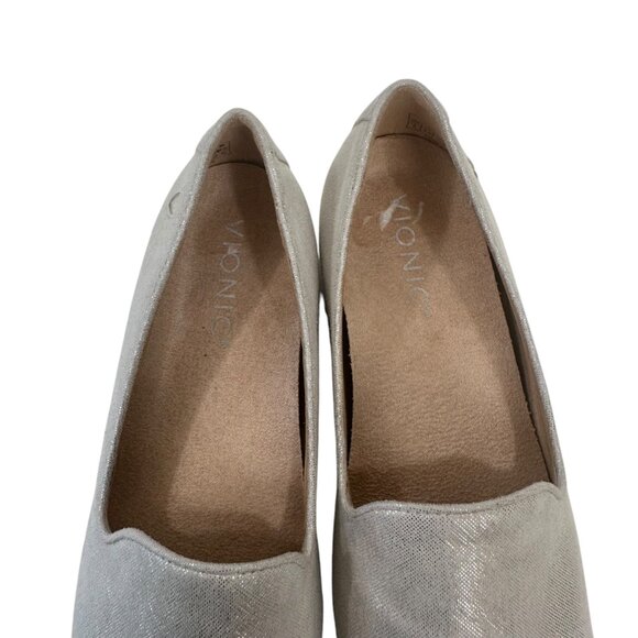Vionic Women Silver Metallic Slip-On Loafers Comfort Shoes SZ 6 Textile Upper - Picture 6 of 12